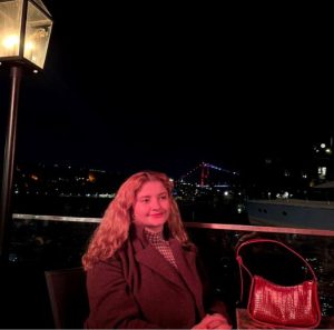 Ecz. Öğr. Melisa Mete